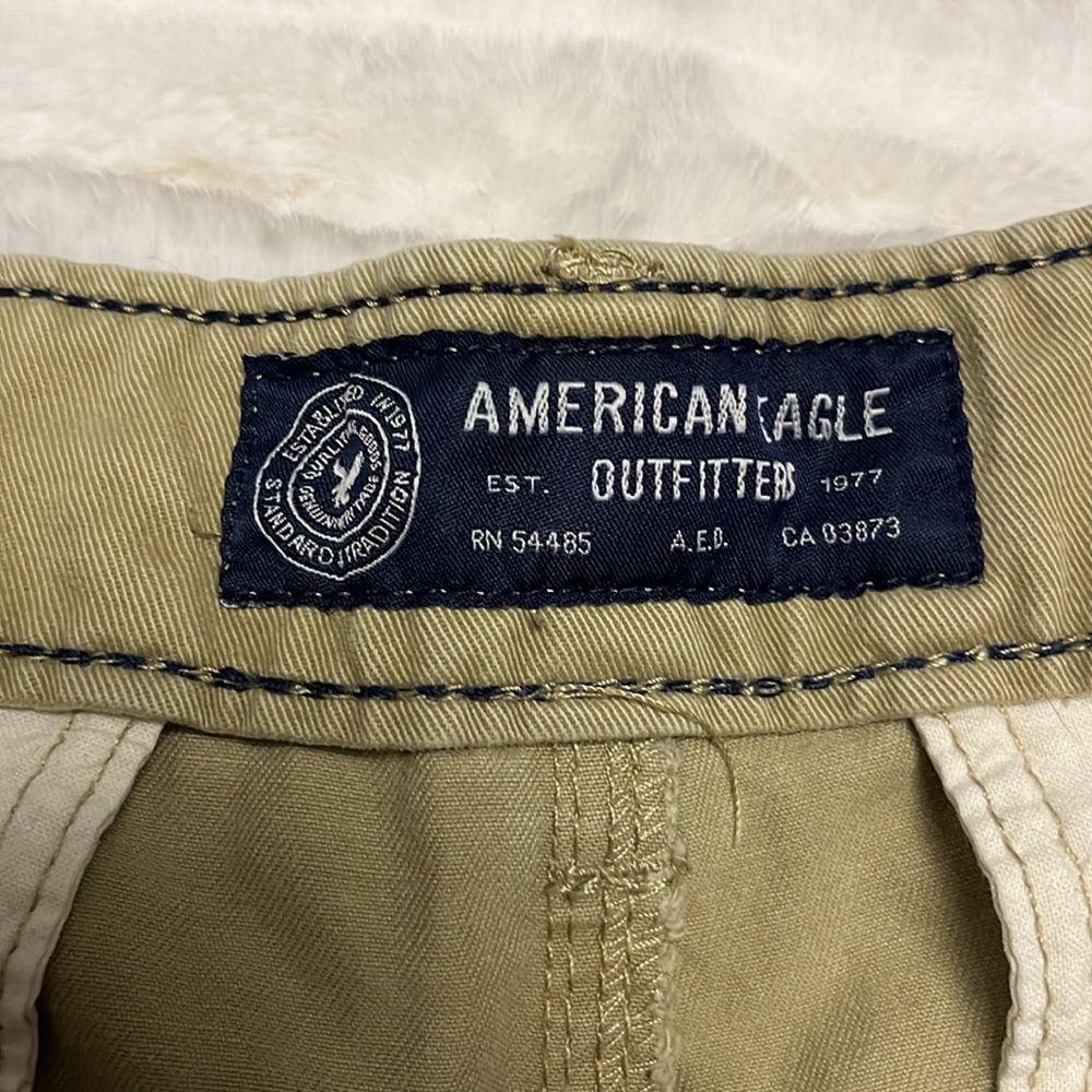 American Eagle Shorts - Picture 3 of 5